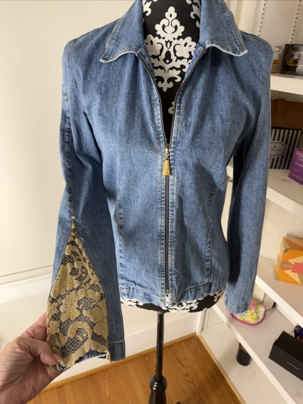 Joseph Ribkoff 6 Denim Front Zip Blue Embellished Lace Sleeves Denim Jacket